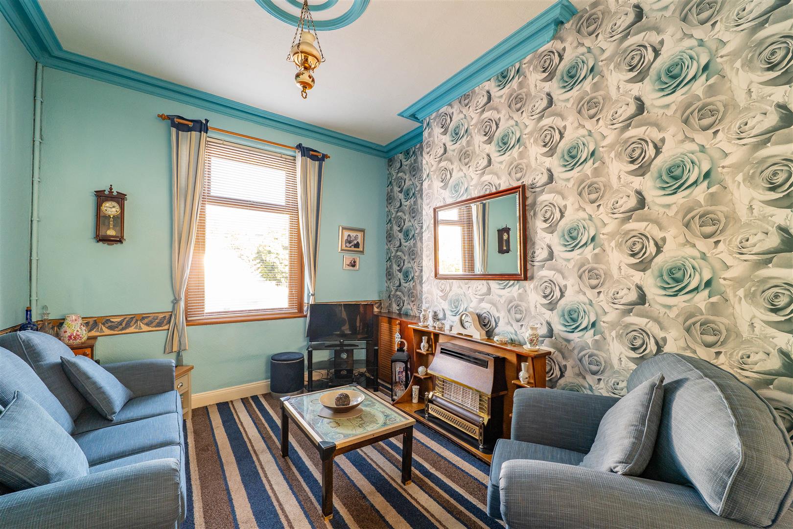 2 bed property in Station Road, Preston
